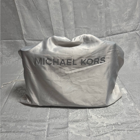 Michael Kors Voyager Signature Vanilla and Brown Tote - Picture 9 of 9